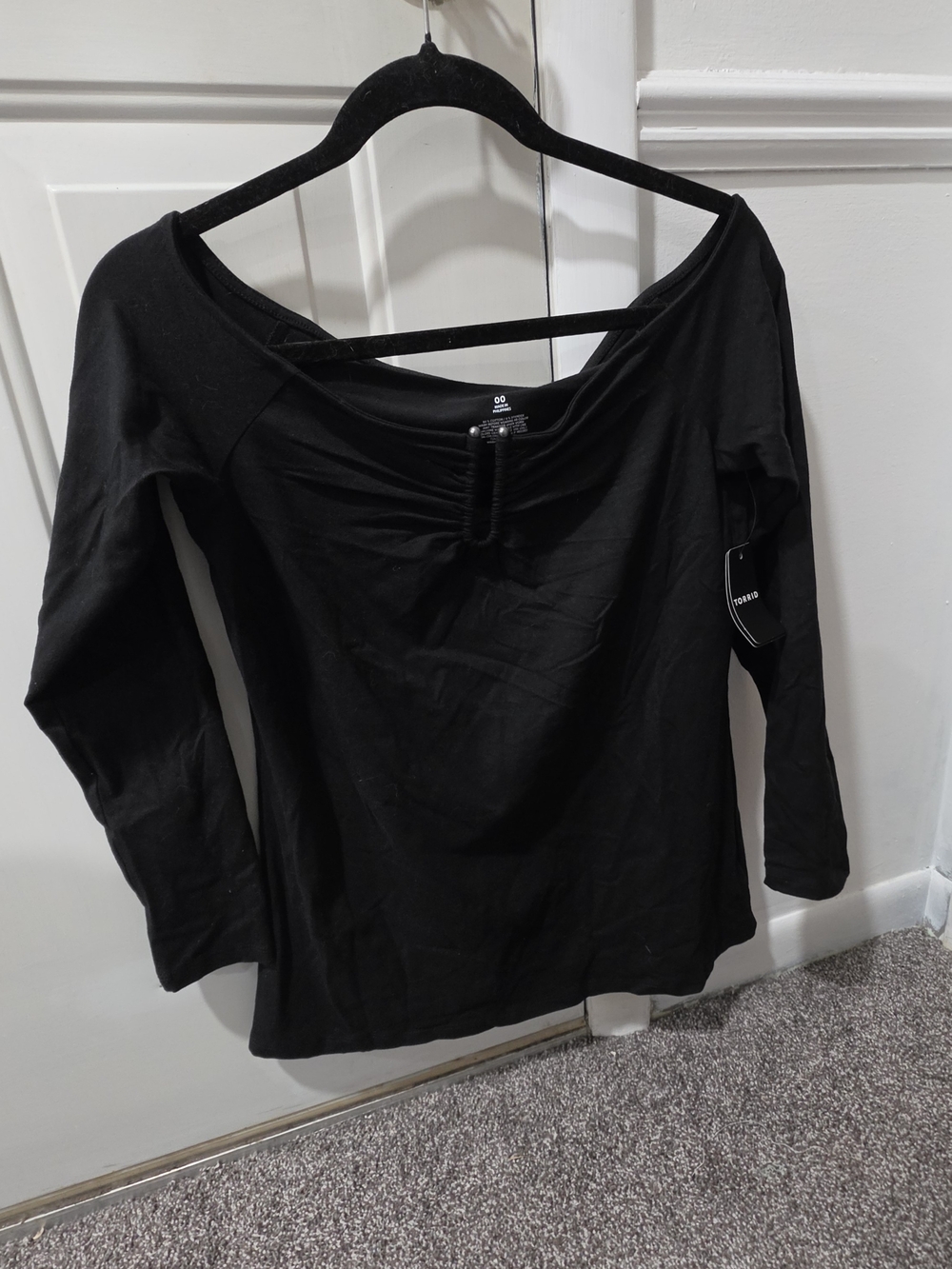 torrid Black Long-Sleeve Off-Shoulder Top